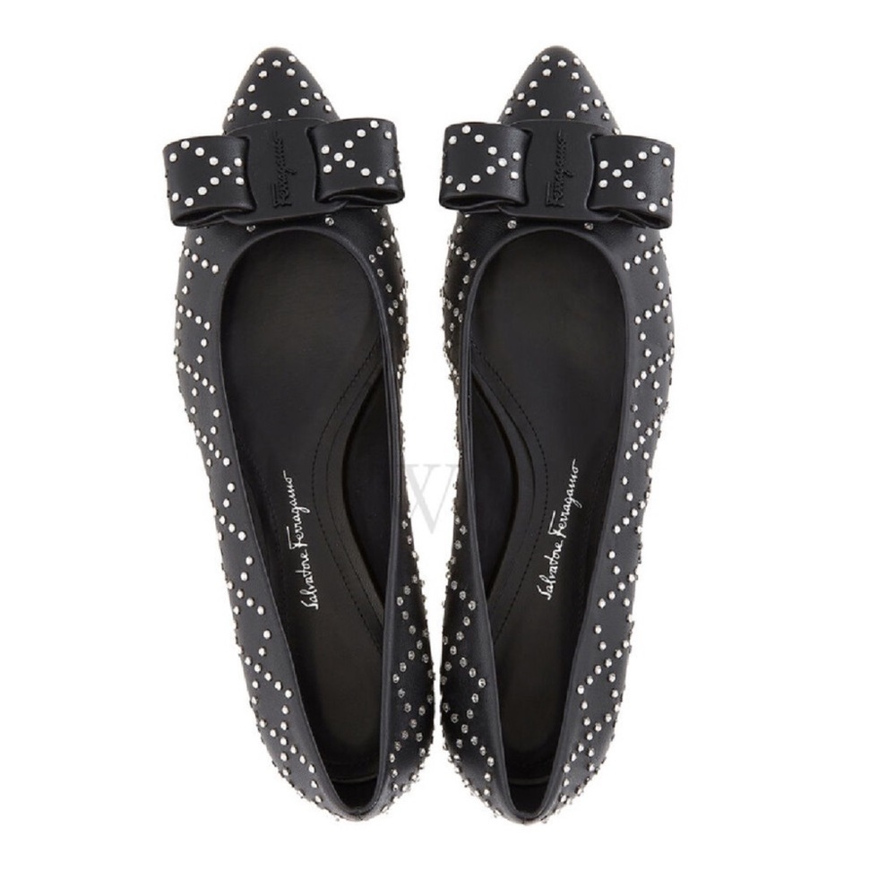 🖤Salvatore Ferragamo Ladies Black Viva Embellished Ballet Flats🖤
